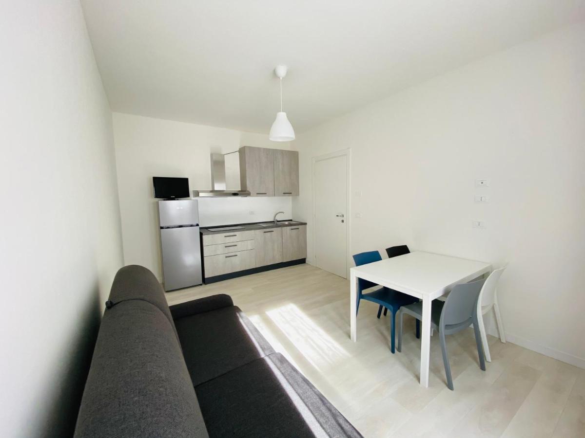 Augustus - P. Mazzini - 100 Metri Dal Mare- Jesolo Lido Apartment Exterior foto