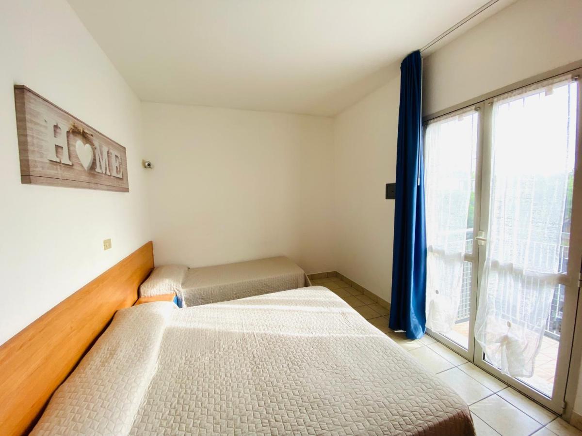 Augustus - P. Mazzini - 100 Metri Dal Mare- Jesolo Lido Apartment Exterior foto